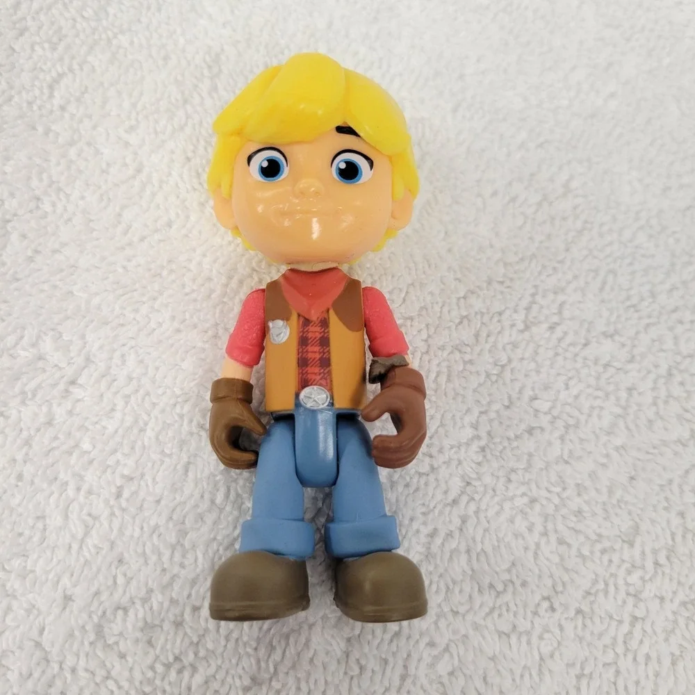Disney Dino Ranch‎ Jon-Min & Cover Care Cart- Jon action figures